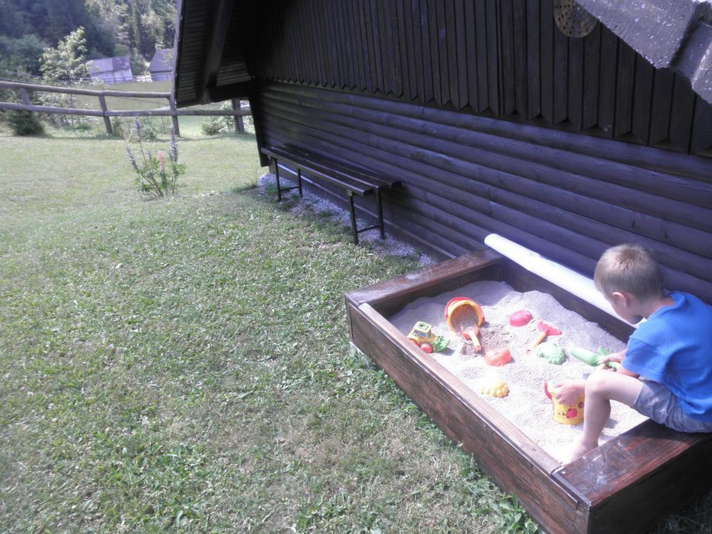 Holiday Home Cumar Cerkno Eksteriør bilde
